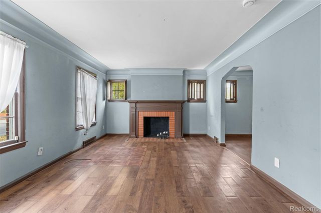 15082 Hazelridge Street, Detroit, MI 48205