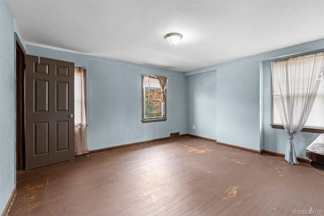 15082 Hazelridge Street, Detroit, MI 48205