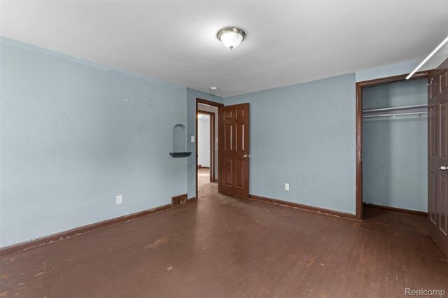 15082 Hazelridge Street, Detroit, MI 48205