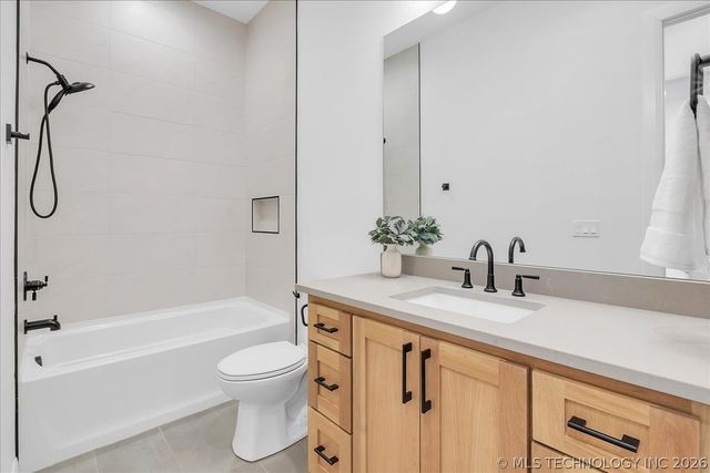 1223 N 71st Place, Broken Arrow, OK 74014