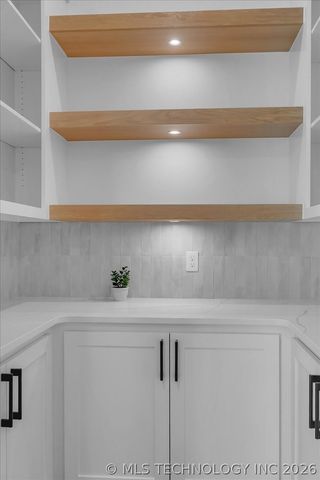 1223 N 71st Place, Broken Arrow, OK 74014