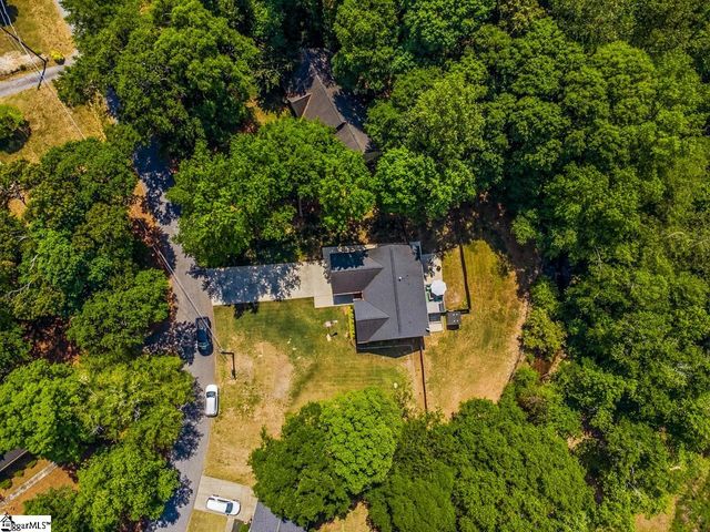 127 Oak Drive, Greer, SC 29650