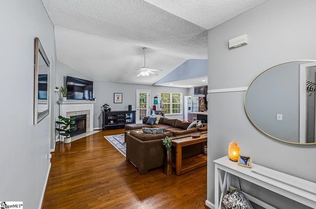 127 Oak Drive, Greer, SC 29650