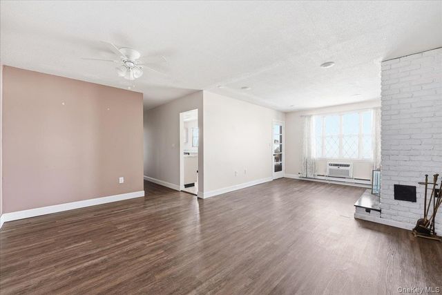 478 Sierra Vista Lane, Valley Cottage, NY 10989