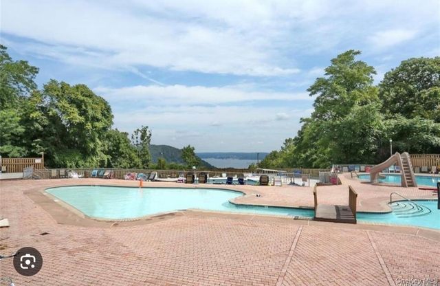 478 Sierra Vista Lane, Valley Cottage, NY 10989