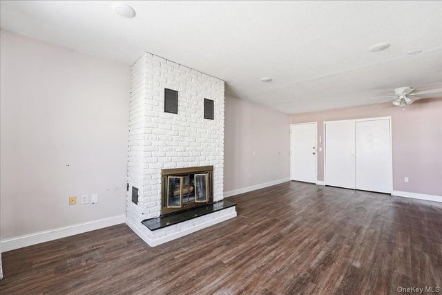 478 Sierra Vista Lane, Valley Cottage, NY 10989