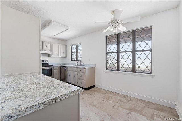 478 Sierra Vista Lane, Valley Cottage, NY 10989