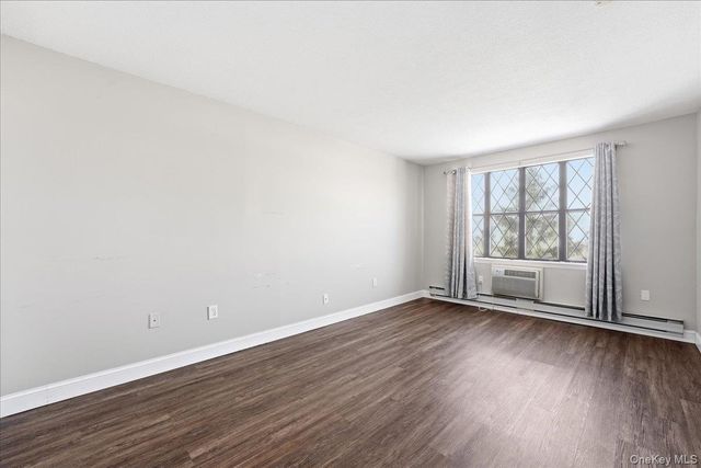 478 Sierra Vista Lane, Valley Cottage, NY 10989