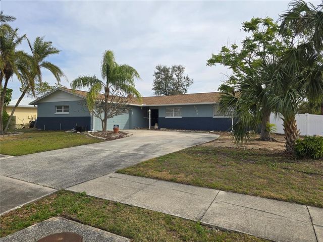 4701 LODESTONE DRIVE, Tampa, FL 33615