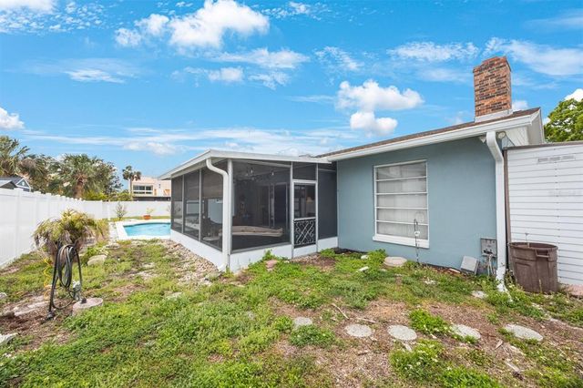 4701 LODESTONE DRIVE, Tampa, FL 33615