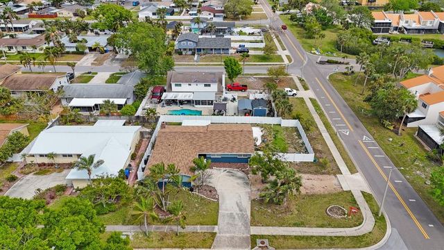 4701 LODESTONE DRIVE, Tampa, FL 33615