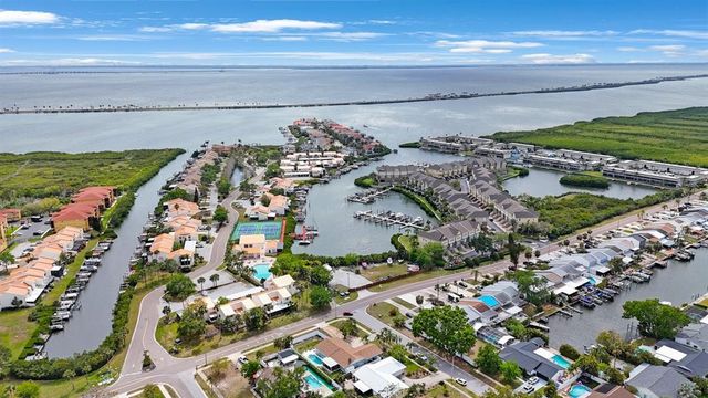 4701 LODESTONE DRIVE, Tampa, FL 33615
