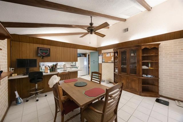4701 LODESTONE DRIVE, Tampa, FL 33615