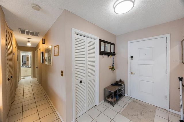 4701 LODESTONE DRIVE, Tampa, FL 33615