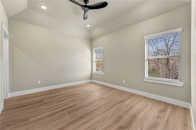 3 Whithorn Circle, Bella Vista, AR 72715