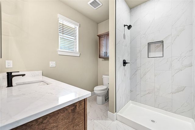 3 Whithorn Circle, Bella Vista, AR 72715