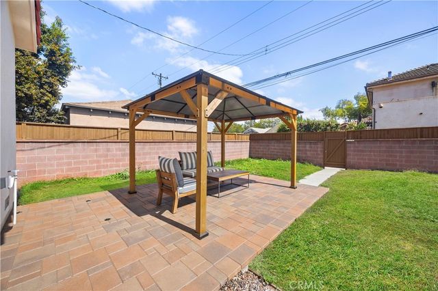 3314 Lemon, Signal Hill, CA 90755
