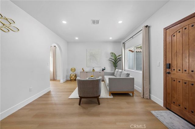 3314 Lemon, Signal Hill, CA 90755