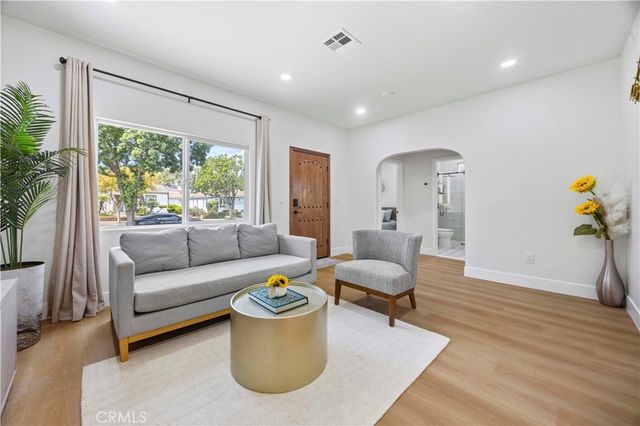 3314 Lemon, Signal Hill, CA 90755