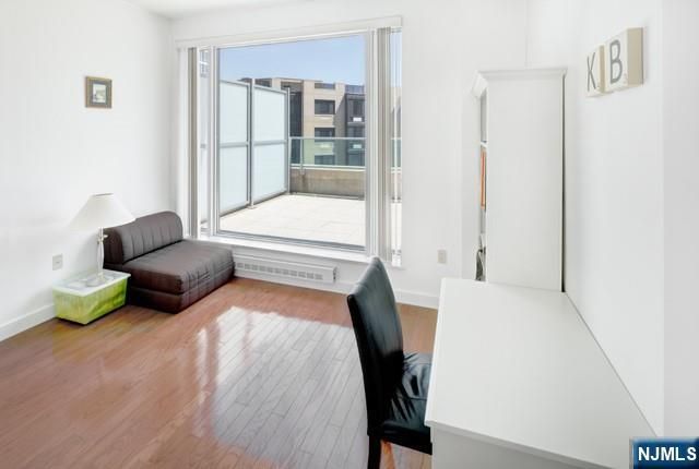 20 Newport Parkway 617, Jersey City, NJ 07310