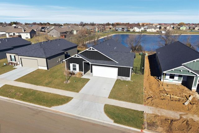 11590 W Scarlett Ln, Maize, KS 67101
