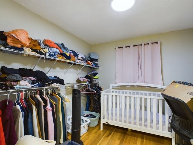1 Makechnie Rd, Burlington, MA 01803