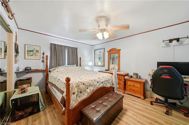 2213 NE 6th PL, Cape Coral, FL 33909