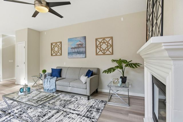 928 Wilks Street, East Palo Alto, CA 94303