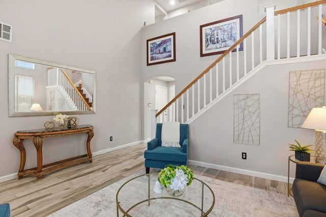 928 Wilks Street, East Palo Alto, CA 94303