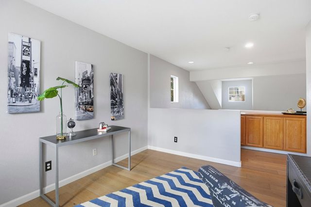 928 Wilks Street, East Palo Alto, CA 94303