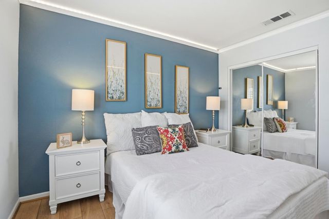 928 Wilks Street, East Palo Alto, CA 94303