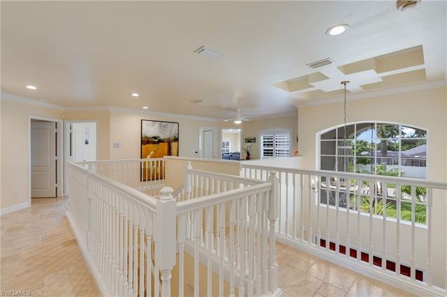 2021 SE 17th PL, Cape Coral, FL 33990