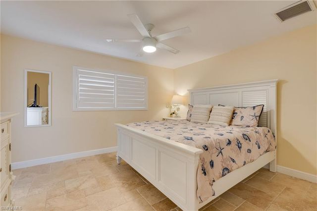 2021 SE 17th PL, Cape Coral, FL 33990