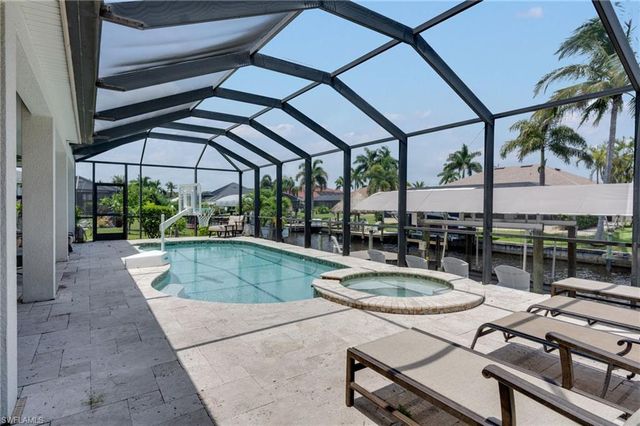 2021 SE 17th PL, Cape Coral, FL 33990