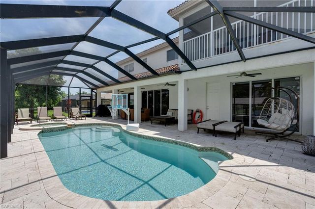 2021 SE 17th PL, Cape Coral, FL 33990