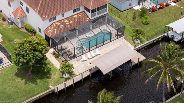 2021 SE 17th PL, Cape Coral, FL 33990