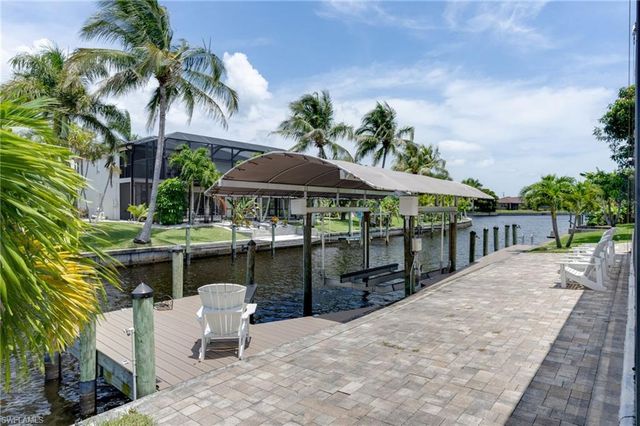 2021 SE 17th PL, Cape Coral, FL 33990