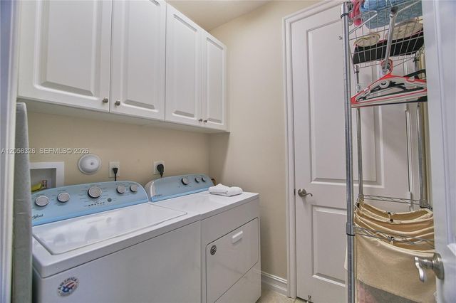 129 Riverwalk Circle E, Plantation, FL 33325