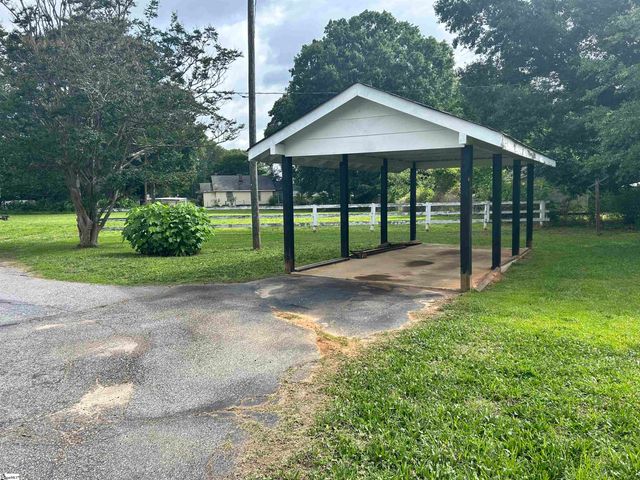 204 Edwards Road, Lyman, SC 29365