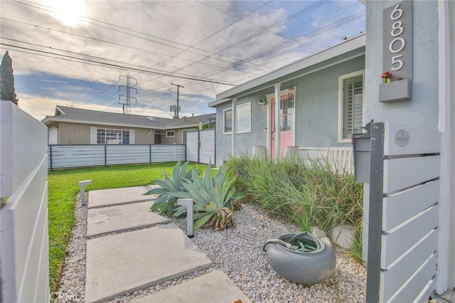 6805 Pioneer, Whittier, CA 90606