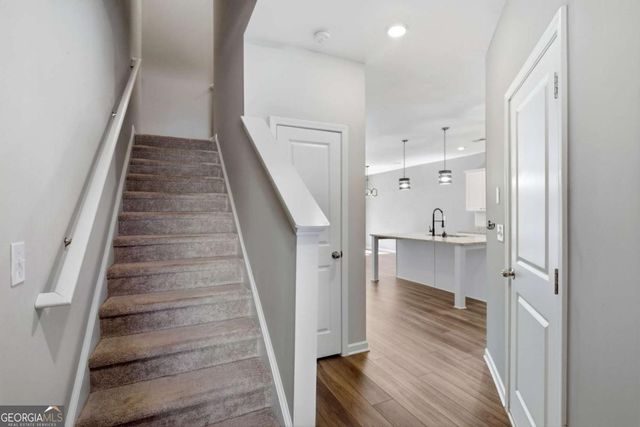 6042 Harbor Landing Drive, Buford, GA 30518