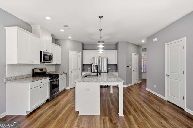 6042 Harbor Landing Drive, Buford, GA 30518