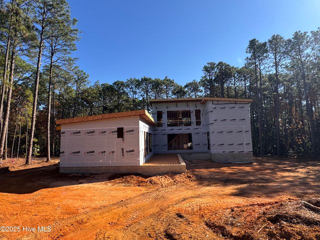 229 Hill Road, Southern Pines, NC 28388