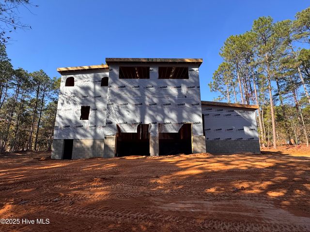 229 Hill Road, Southern Pines, NC 28388