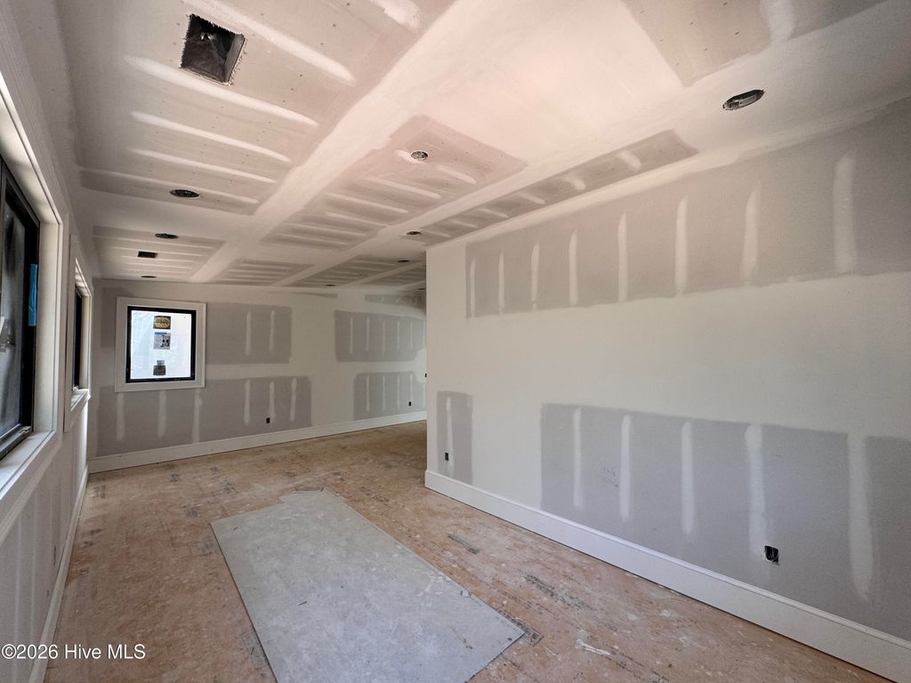 Image 10 of property listing at 229 Hill Road, Southern Pines, NC 28387