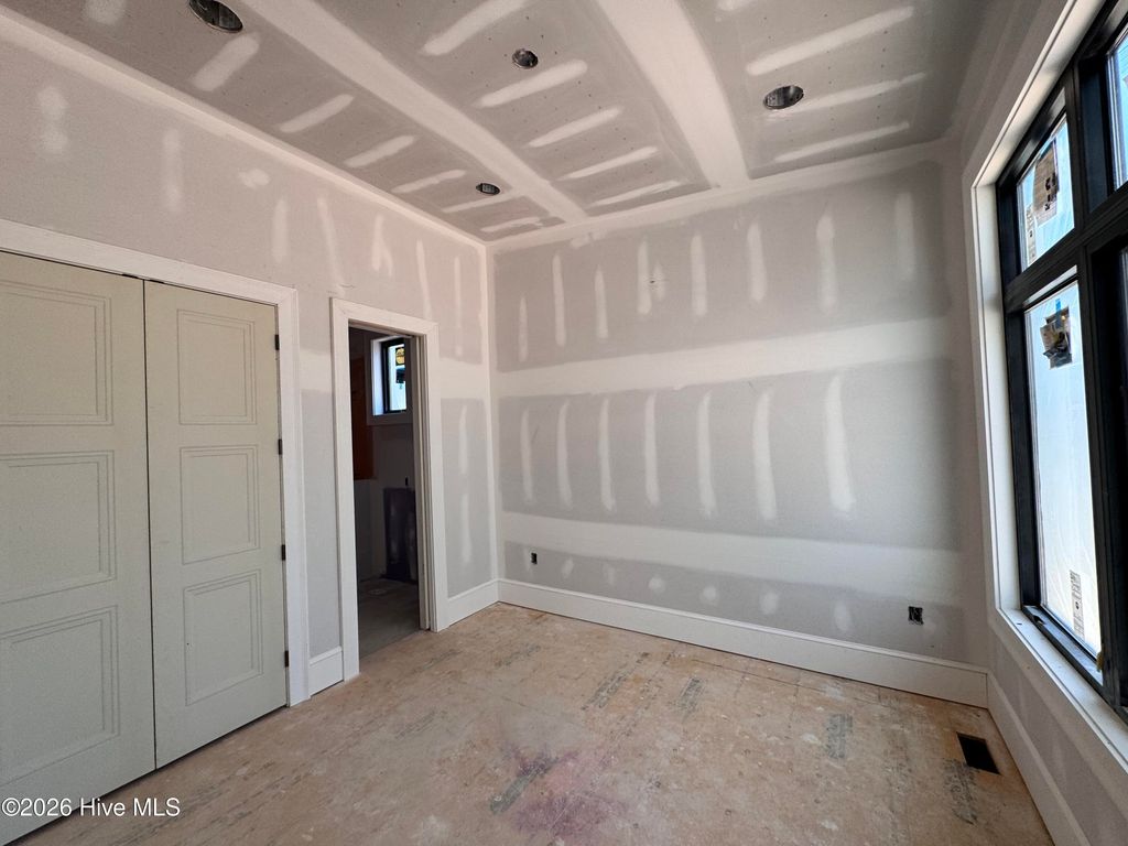 Image 4 of property listing at 229 Hill Road, Southern Pines, NC 28387