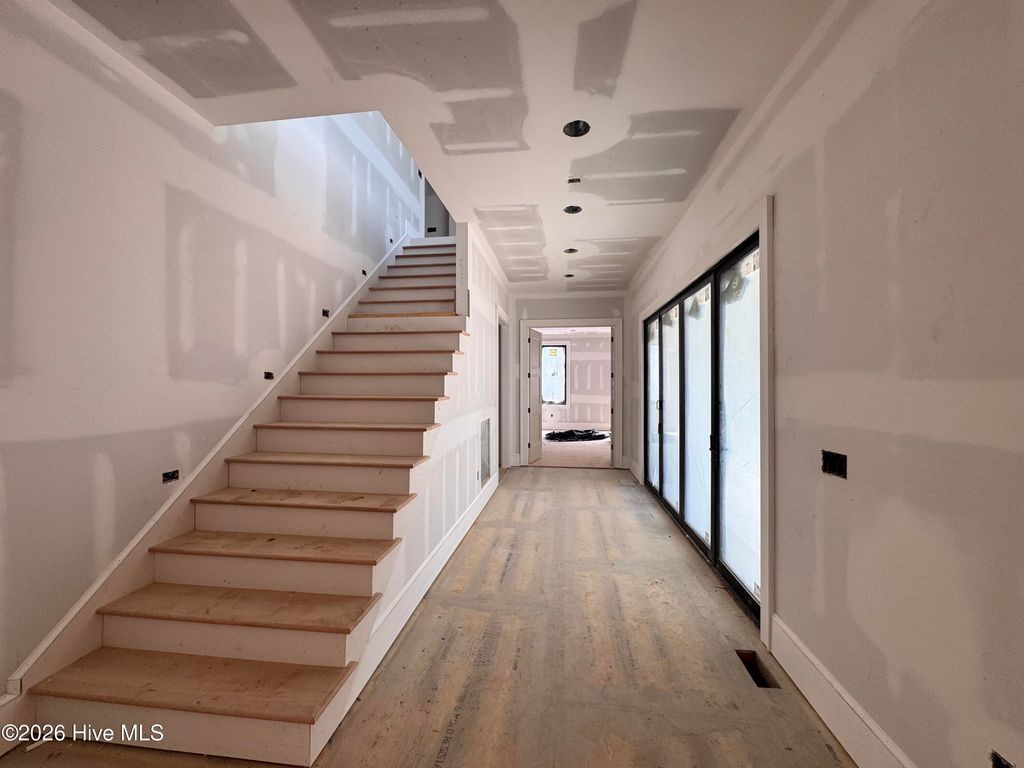 Image 7 of property listing at 229 Hill Road, Southern Pines, NC 28387