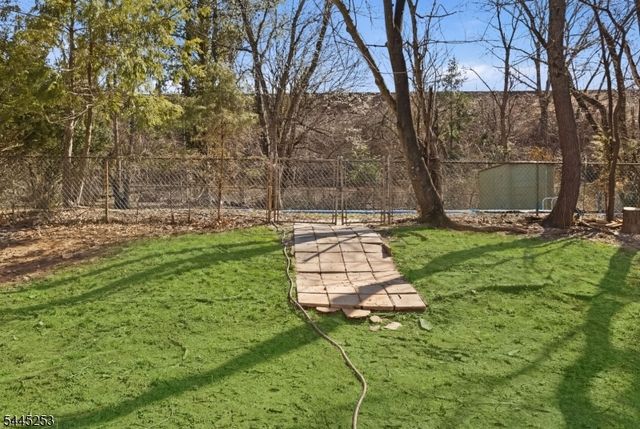 39 Gage Rd, East Brunswick Twp., NJ 08816