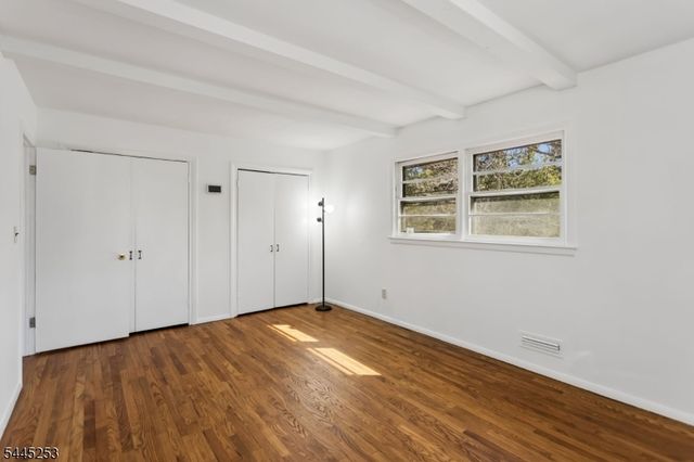 39 Gage Rd, East Brunswick Twp., NJ 08816