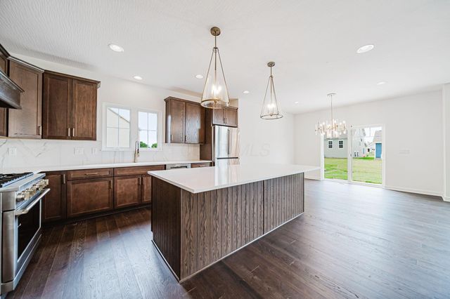 6465 Tanseyclose Lane, Dublin, OH 43016